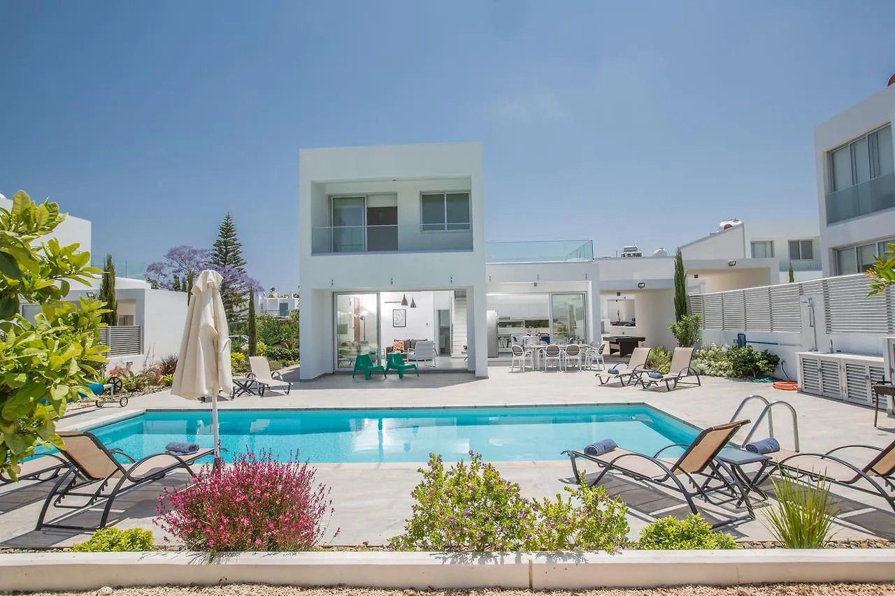 בית נופש פרוטאראס Greco Villas