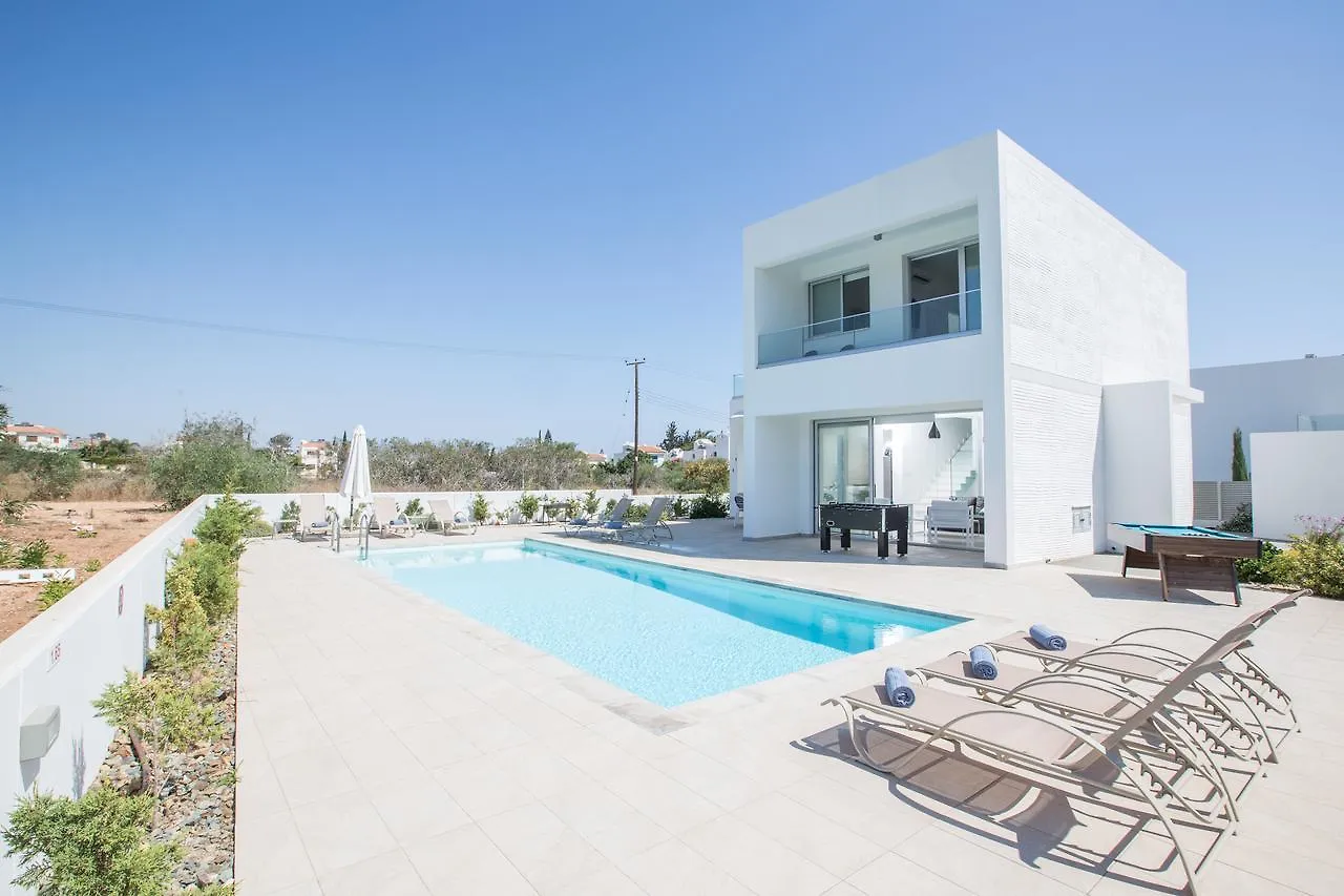 פרוטאראס Greco Villas 0*,