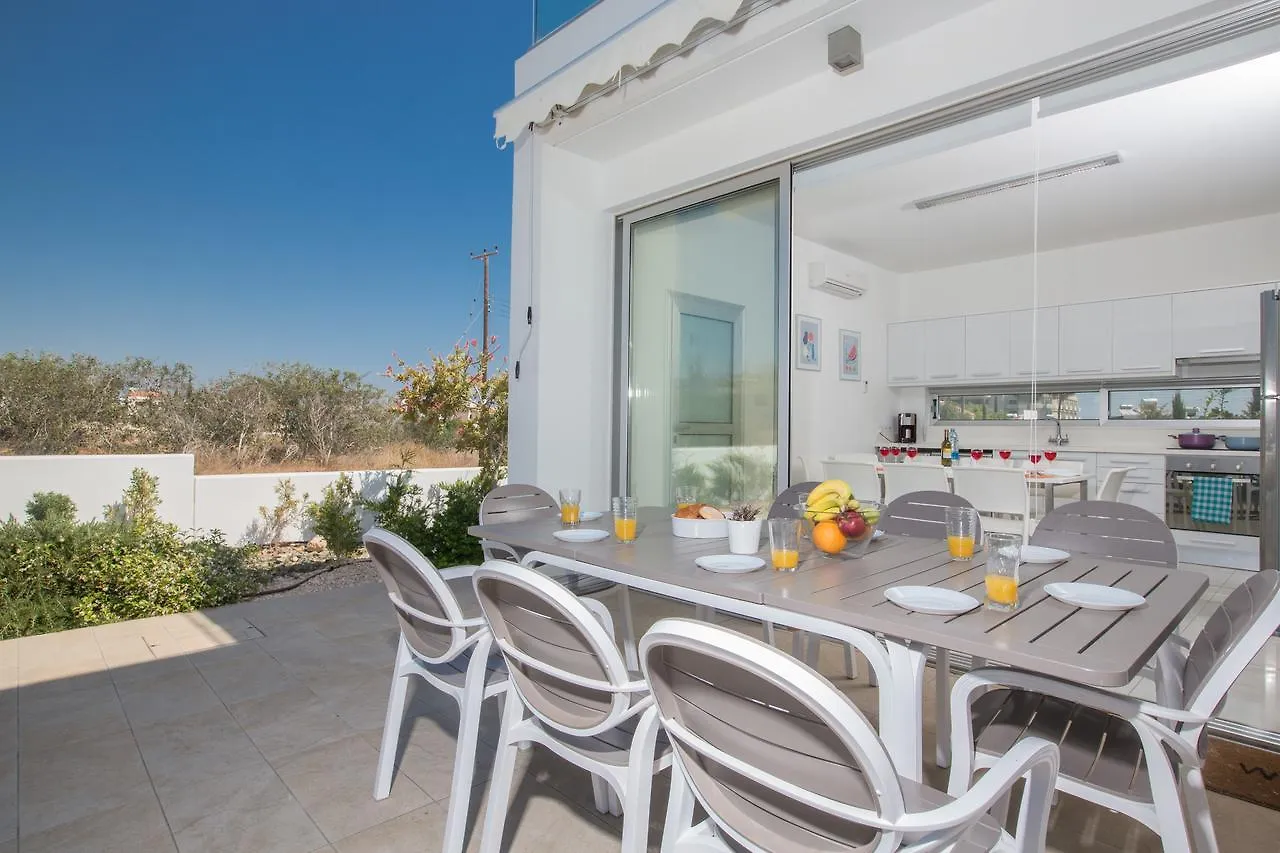 פרוטאראס Greco Villas קפריסין